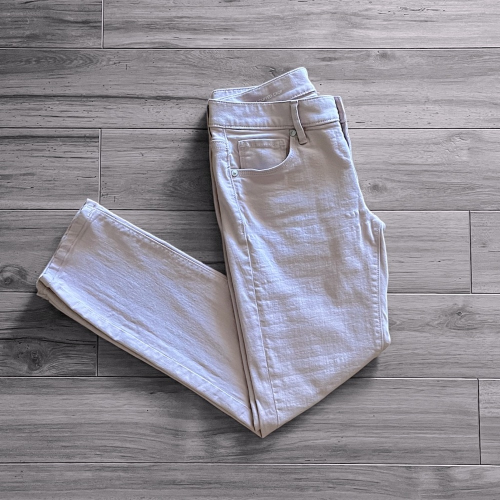 Loft Low-Rise Stretchy Cuffed Crop Jeans Sz. 0